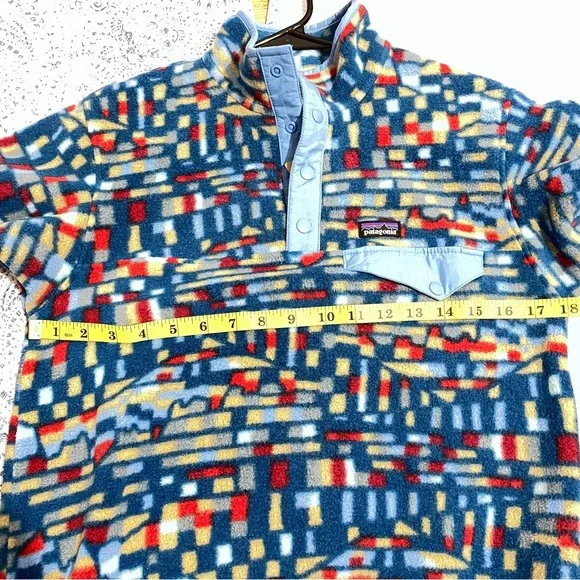 Patagonia Multicolor Geometric Fleece :Box D: